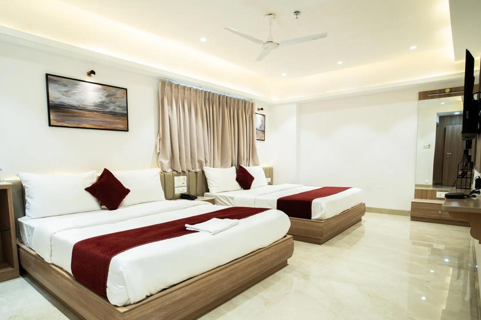 Hotel The Grand Murli Сурат Екстер'єр фото